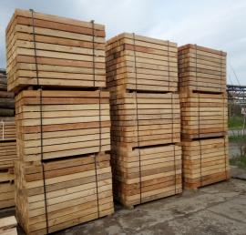 Lærk Palletræ |  Blødt træ | Tømmer | PMWOOD s.r.o.