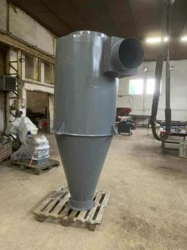 Udsugningsanlæg Cyklonový odlučovač pílin  |  Tørrerier, luftteknisk udstyr | Tømrer maskineri | Juraj polovka šneky výroba 